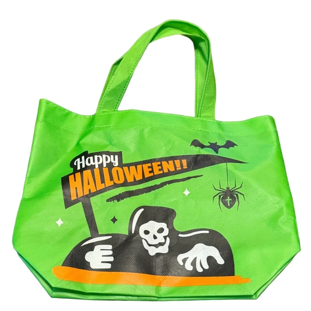 **Bundle** Halloween 2 Trick-or Treat Pails 1Bag 2 Party Bowls 1 Card 1 Caldron
